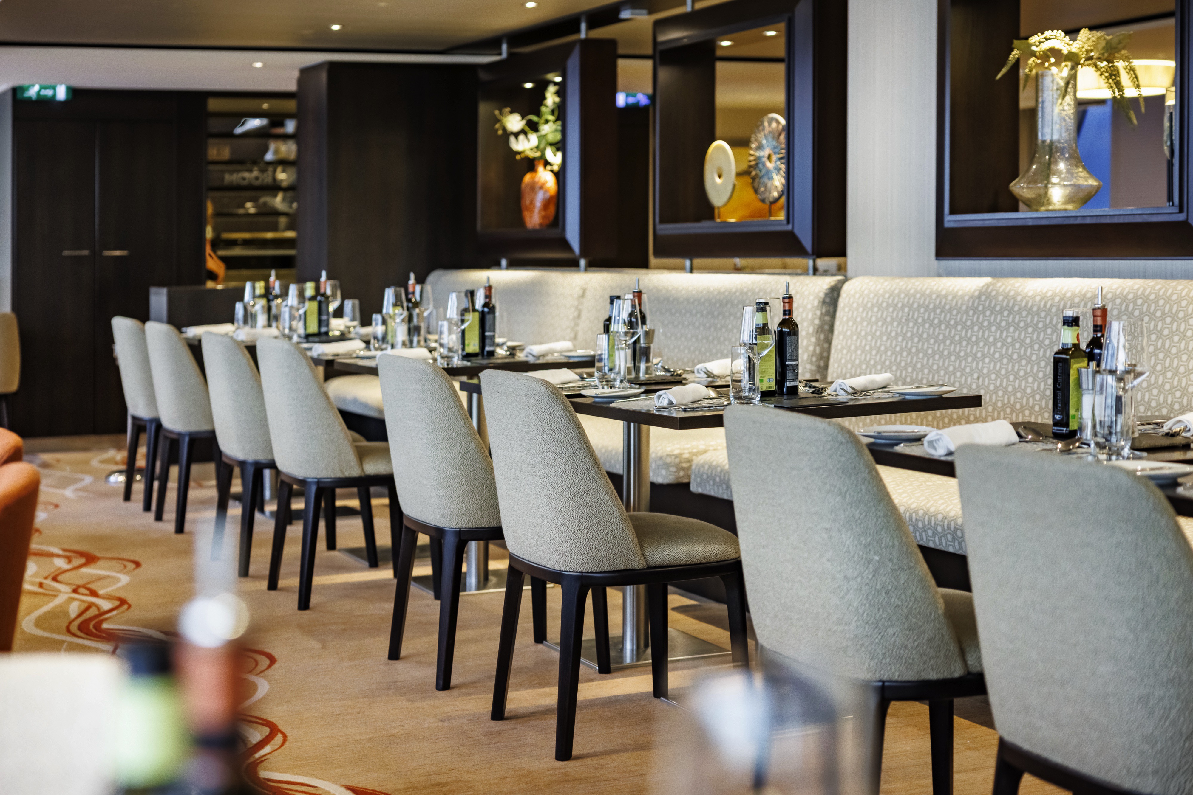 Avalon Illumination - Panorama Dining Room